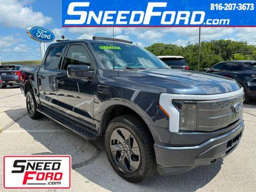 2022 Ford F-150 Lightning LARIAT