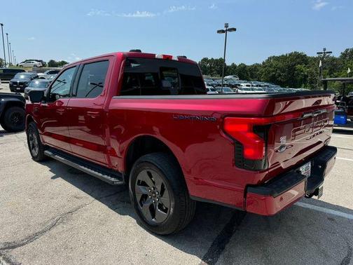 2023 Ford F-150 Lightning LARIAT