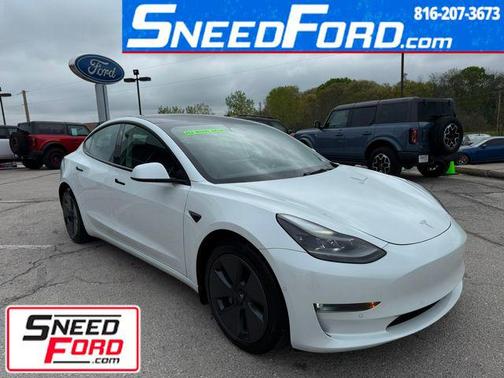2022 Tesla Model 3 Long Range