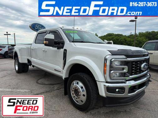 Star White Metallic Tri-Coat 2023 Ford F-450 Lariat
