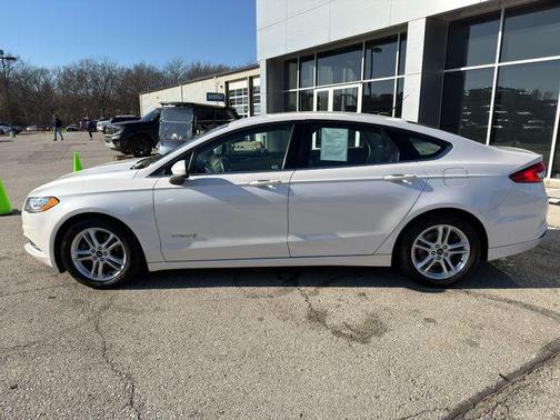 2018 Ford Fusion Hybrid SE