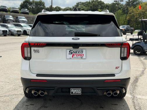 Star White Metallic Tri-Coat 2025 Ford Explorer ST