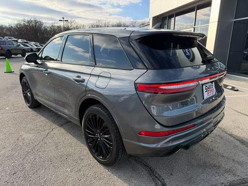 2024 Lincoln Corsair Premiere