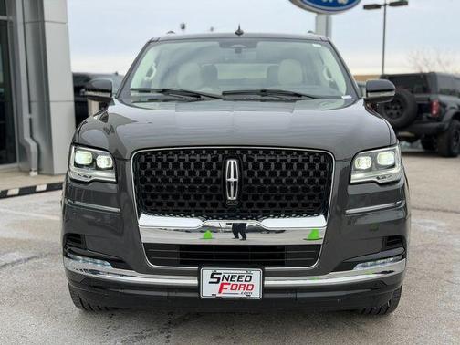 2023 Lincoln Navigator Black Label