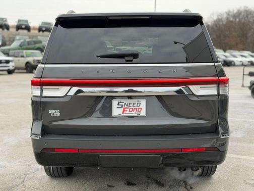 2023 Lincoln Navigator Black Label