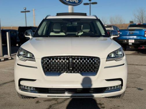 2022 Lincoln Aviator Black Label AWD
