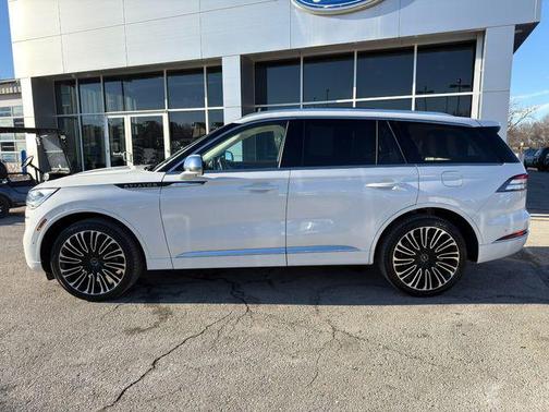 2022 Lincoln Aviator Black Label AWD