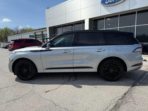2023 Lincoln Aviator Black Label AWD