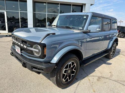2023 Ford Bronco Outer Banks