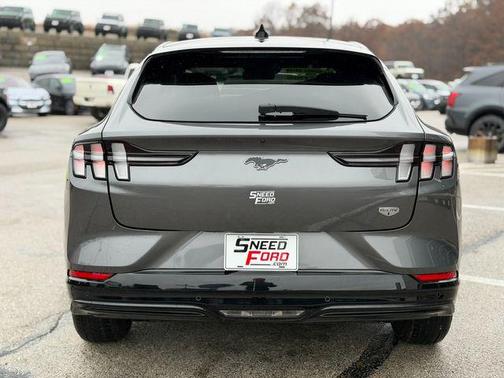 2023 Ford Mustang Mach-E California Route 1