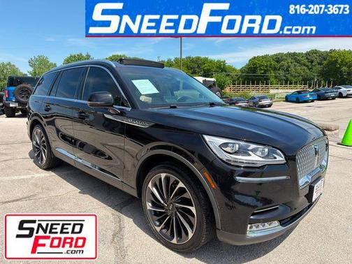 Infinite Black Metallic Clearcoat 2024 Lincoln Aviator Reserve