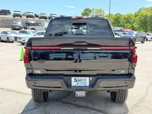 Agate Black Metallic 2024 Ford F-150 Lightning LARIAT