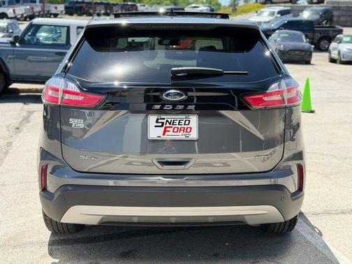 Carbonized Gray Metallic 2023 Ford Edge SEL
