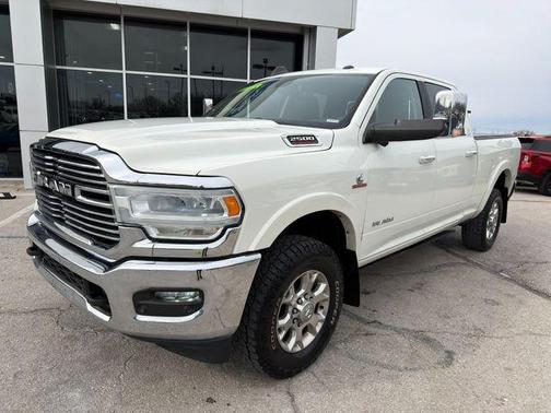 Pearl White 2019 RAM 2500 Laramie Crew Cab 4x4 6'4' Box