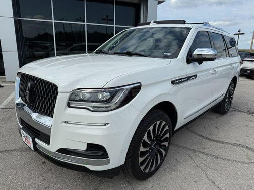 2023 Lincoln Navigator Black Label