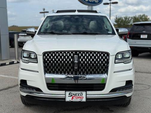 2023 Lincoln Navigator Black Label