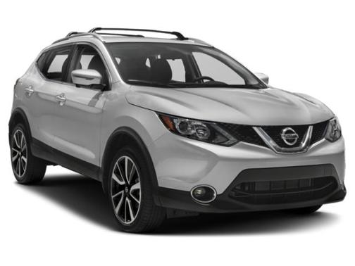 Pearl White Tricoat 2019 Nissan Rogue Sport SL