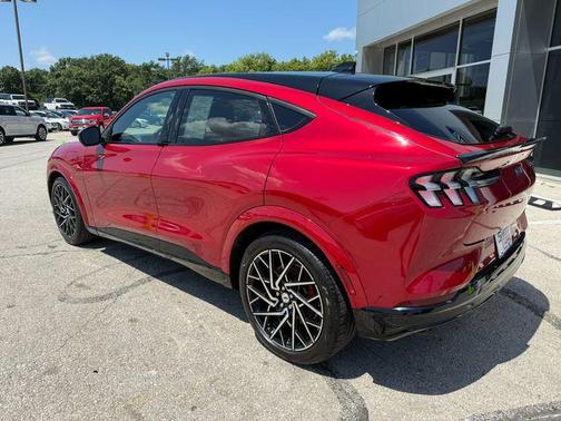 2021 Ford Mustang Mach-E GT