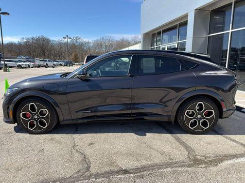 2022 Ford Mustang Mach-E GT