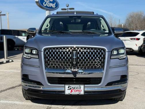 2022 Lincoln Navigator Black Label