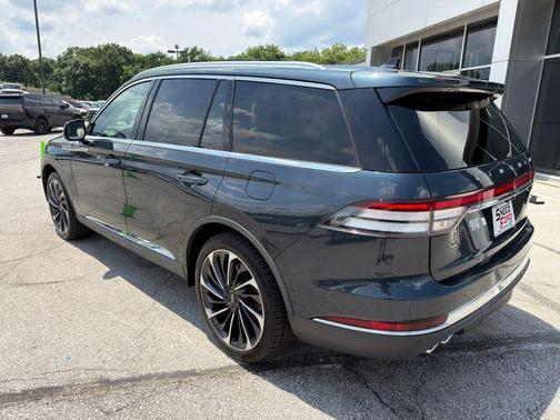 Flight Blue Metallic Clearcoat 2023 Lincoln Aviator Reserve