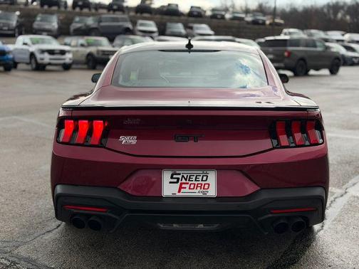 2025 Ford Mustang GT Premium