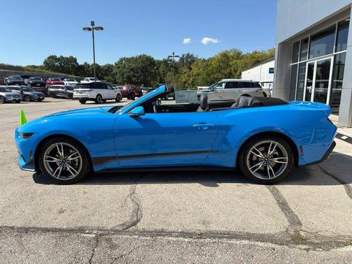 2025 Ford Mustang EcoBoost Premium