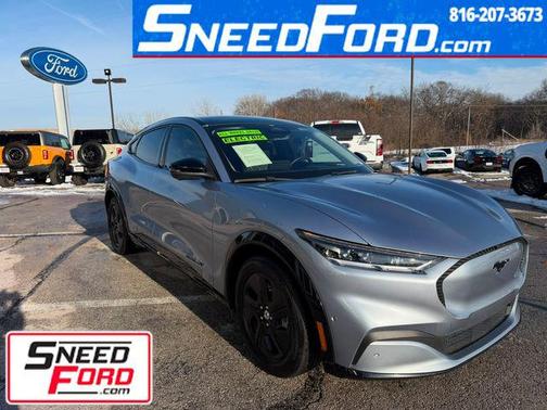 2022 Ford Mustang Mach-E California Route 1