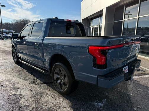 2023 Ford F-150 Lightning LARIAT