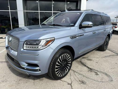 2019 Lincoln Navigator L Black Label