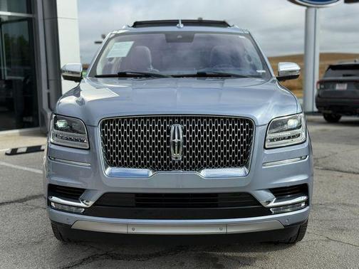 2019 Lincoln Navigator L Black Label