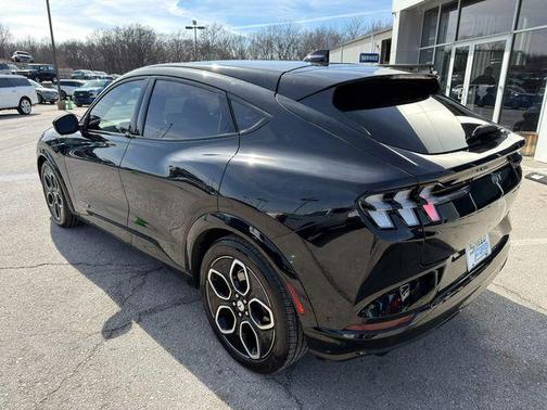 2022 Ford Mustang Mach-E GT