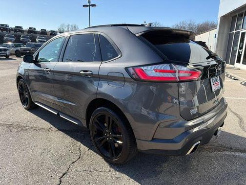 2022 Ford Edge ST