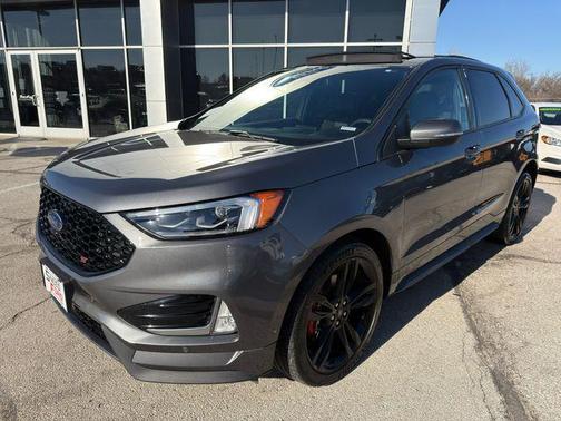2022 Ford Edge ST