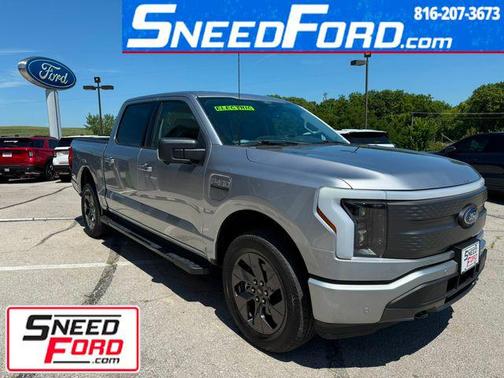 2022 Ford F-150 Lightning XLT