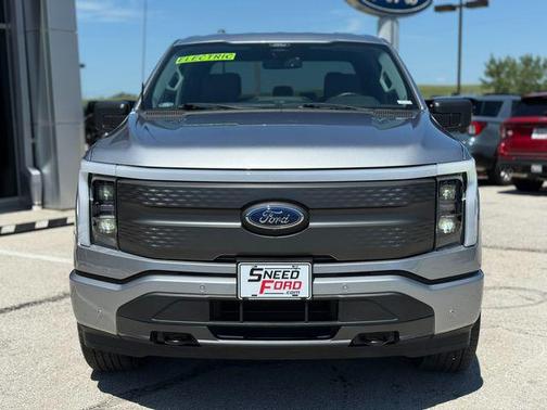 2022 Ford F-150 Lightning XLT