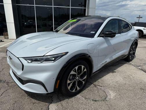 2022 Ford Mustang Mach-E Premium