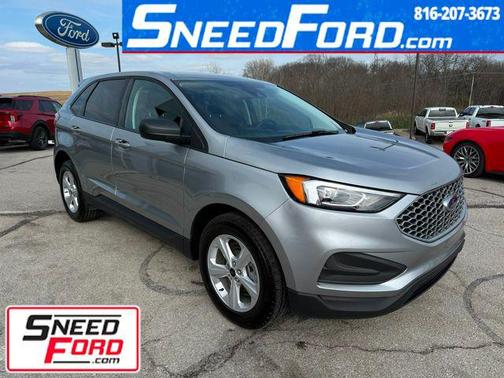 Iconic Silver Metallic 2024 Ford Edge SE
