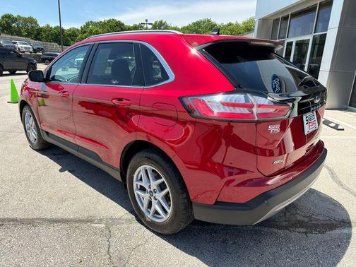 Rapid Red Metallic Tinted Clearcoat 2021 Ford Edge SEL