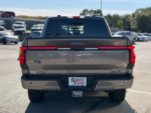 2022 Ford F-150 Lightning LARIAT
