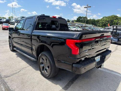 Agate Black Metallic 2023 Ford F-150 Lightning LARIAT