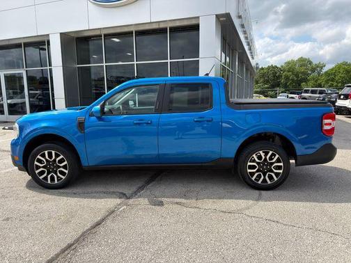 Velocity Blue Metallic 2022 Ford Maverick Lariat