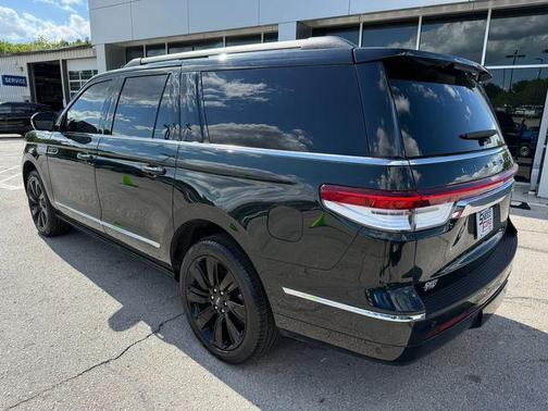 2024 Lincoln Navigator Black Label
