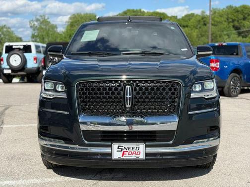 2024 Lincoln Navigator Black Label