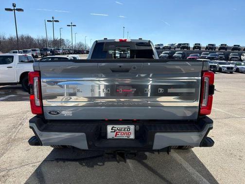 2024 Ford F-450 Limited