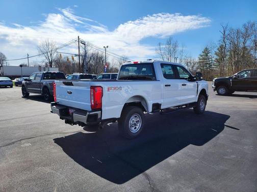 Oxford White 2026 Ford F-250 XL