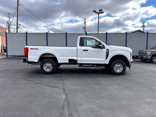 2025 Ford F-250 XLT