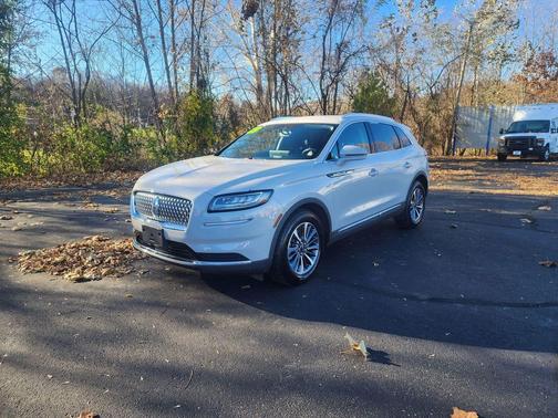 2023 Lincoln Nautilus Standard
