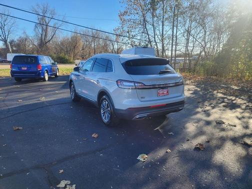 2023 Lincoln Nautilus Standard