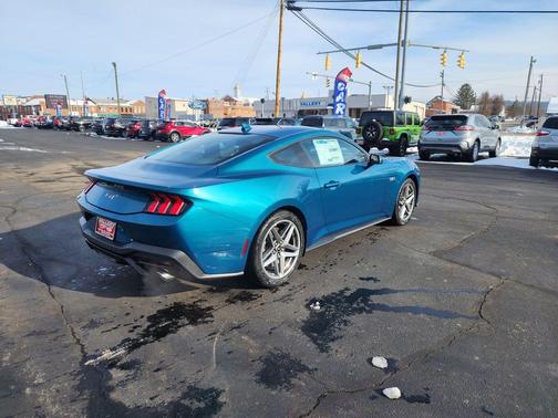 2026 Ford Mustang GT Premium